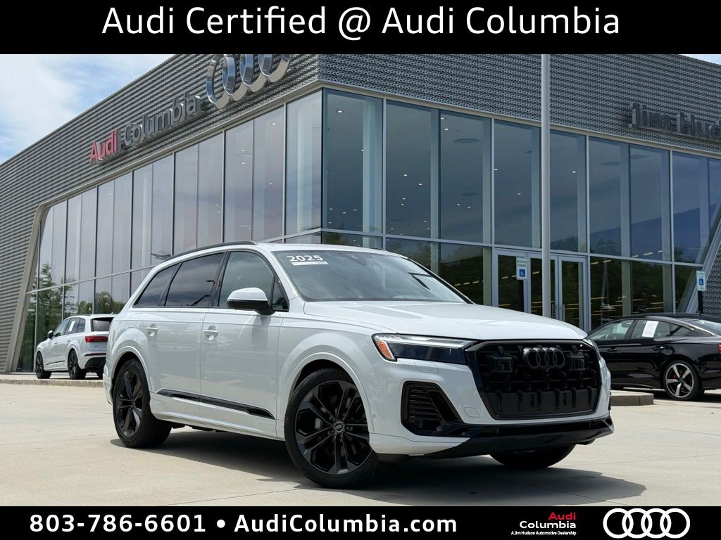 2025 Audi Q7 55 Premium Plus quattro Tiptronic's photo
