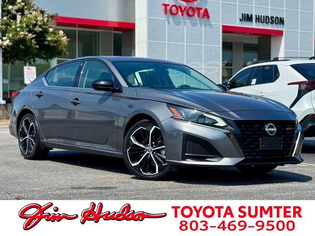 Used 2024 Nissan Altima 2.5 SR Sedan