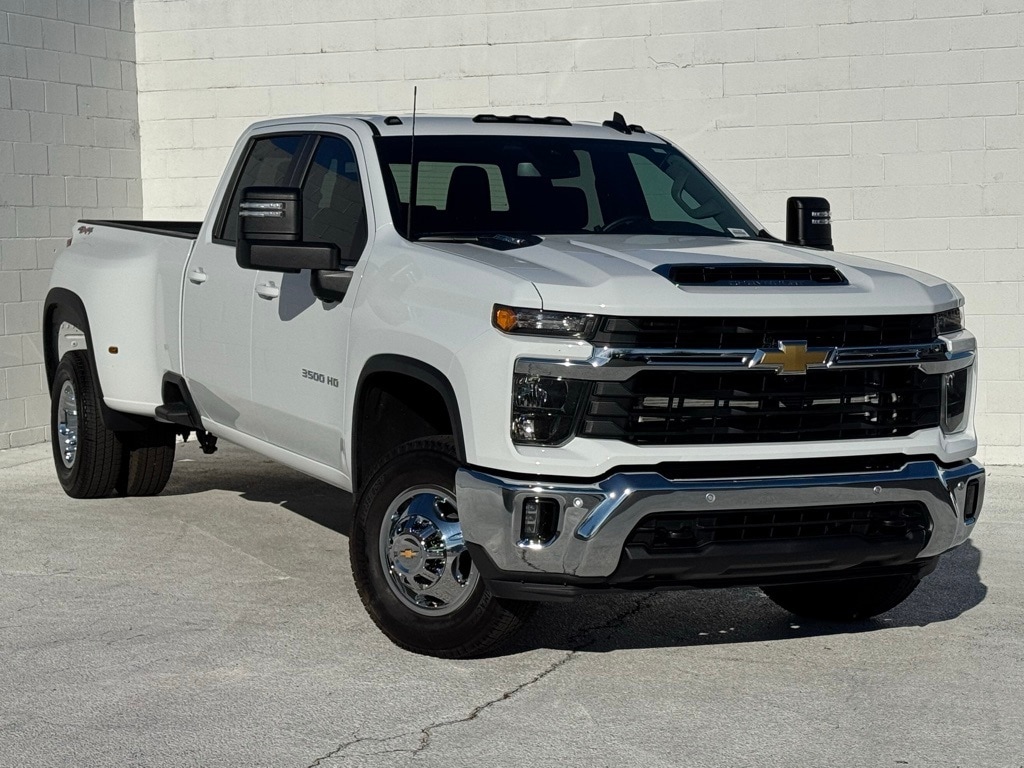 Used 2026 Chevrolet Silverado 3500 HD LT Truck Crew Cab