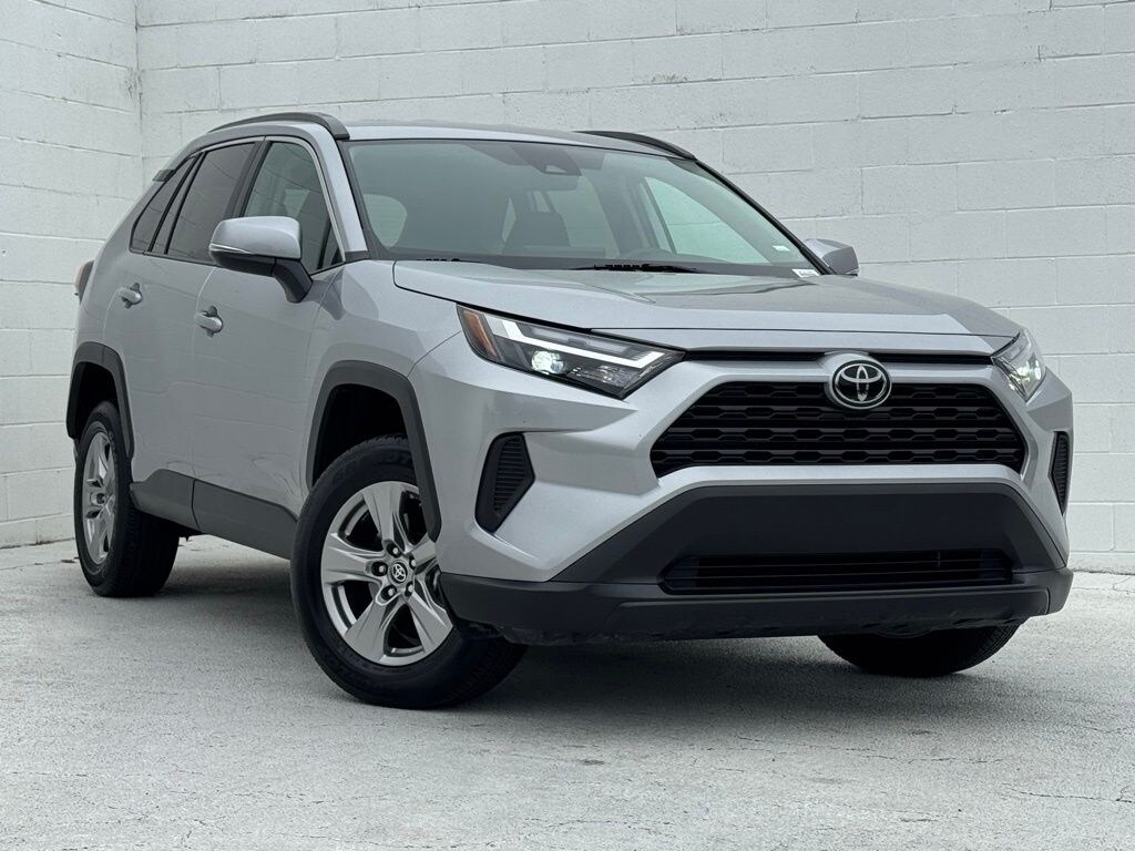 Used 2025 Toyota RAV4 XLE SUV