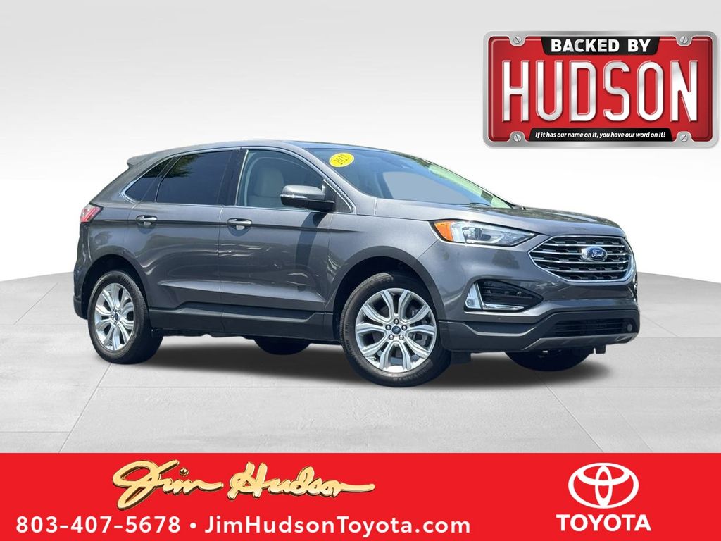 2022 Ford Edge Titanium