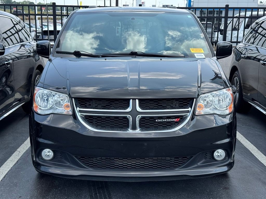 Used 2018 Dodge Grand Caravan SXT Van Passenger Van