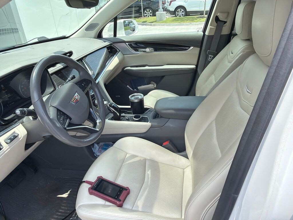 Used 2020 CADILLAC XT6 Premium Luxury SUV