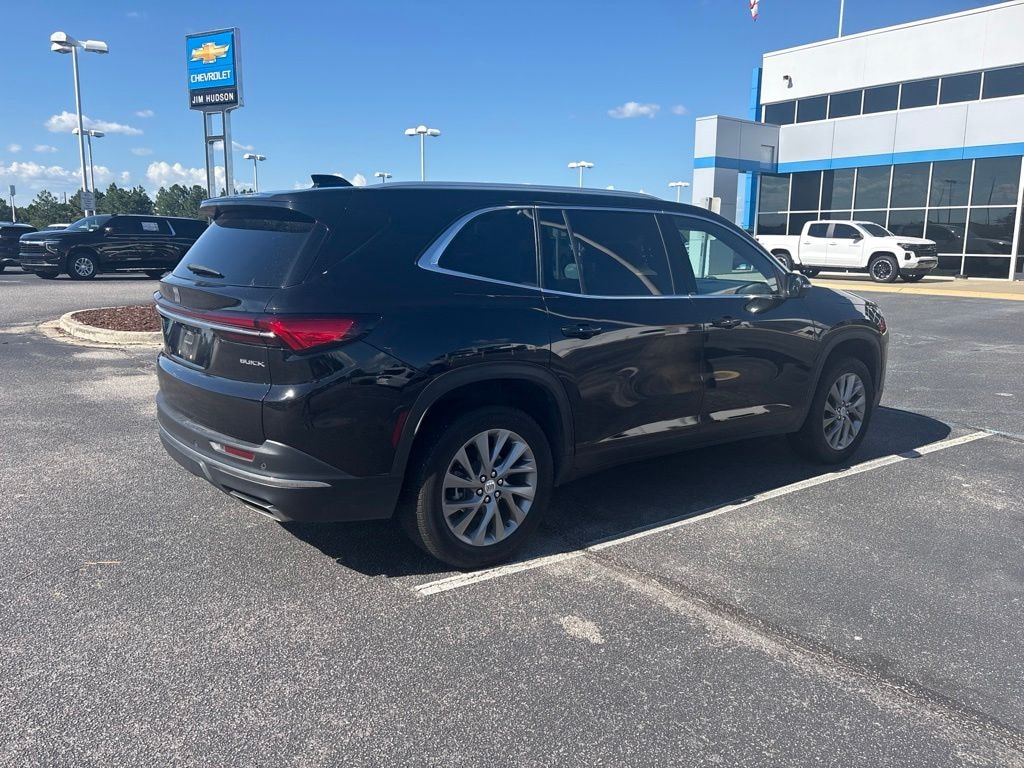 Used 2025 Buick Enclave Preferred SUV