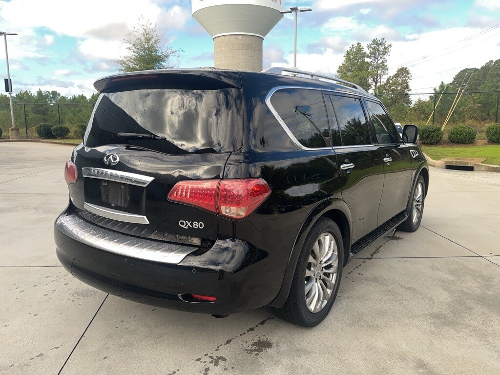 2017 Infiniti QX80 Base photo 2