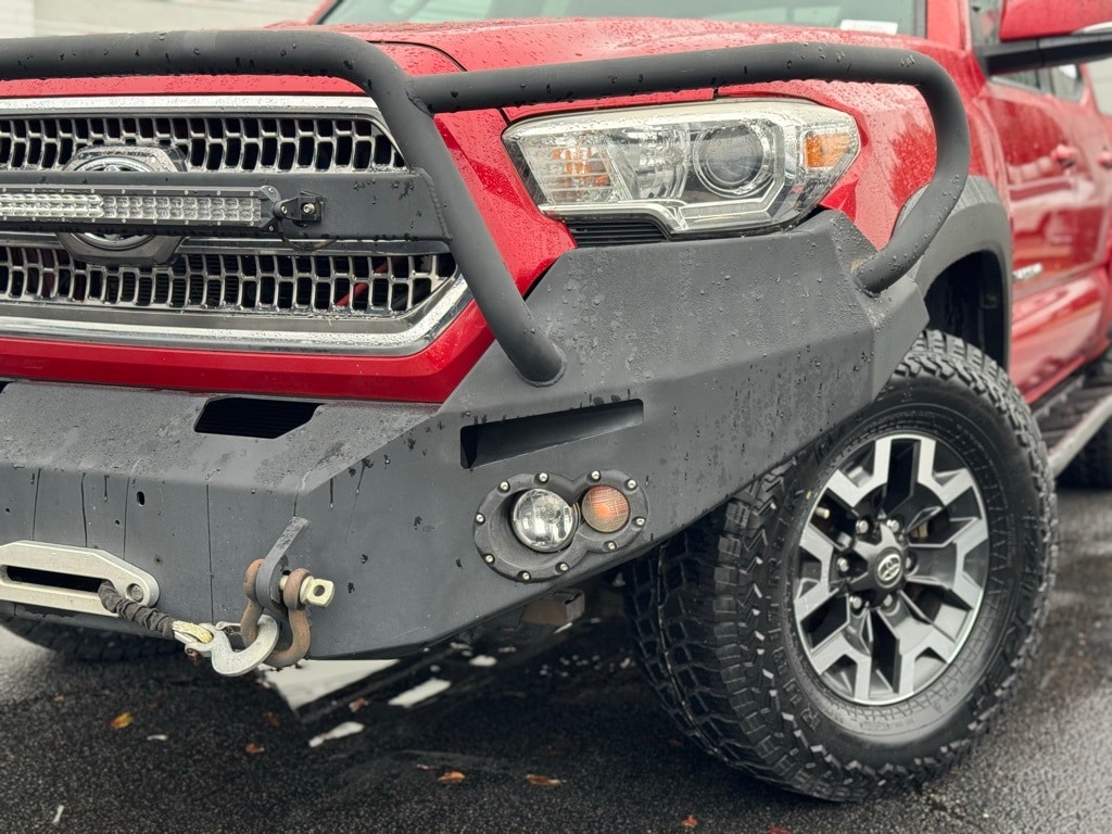 Used 2016 Toyota Tacoma SR V6 Truck Double Cab