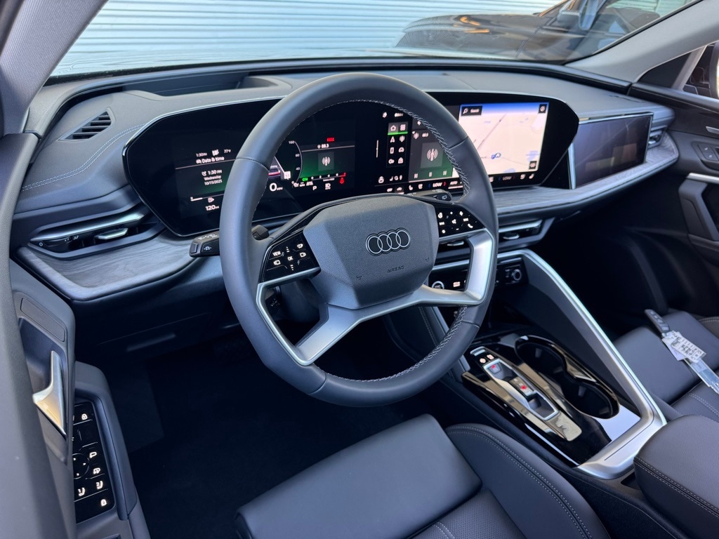 New 2025 Audi All-new Q5 2.0T Prestige SUV