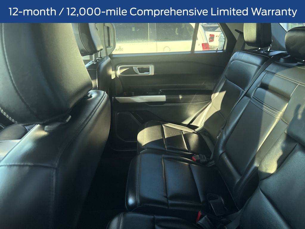 2022 Ford Explorer XLT photo 4
