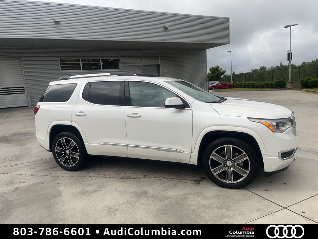 2019 GMC Acadia Denali FWD's photo