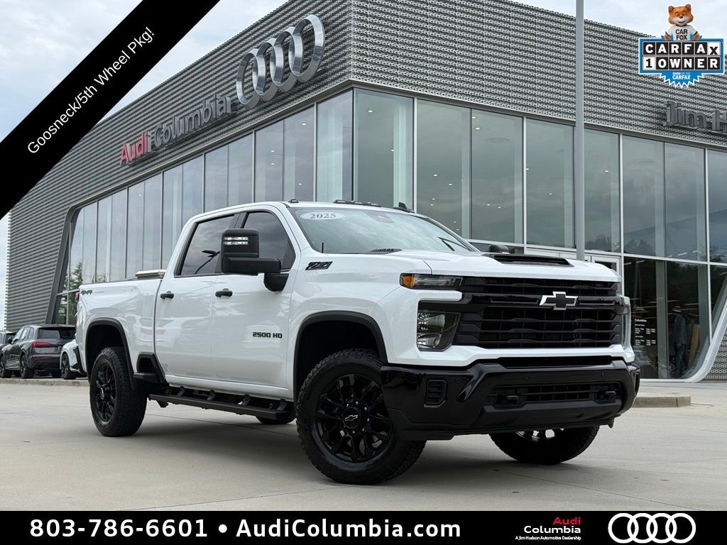 Used 2025 Chevrolet Silverado 2500 HD Custom Truck Crew Cab