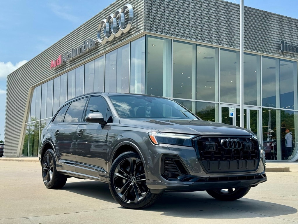 New 2025 Audi Q7 55 Premium Plus SUV