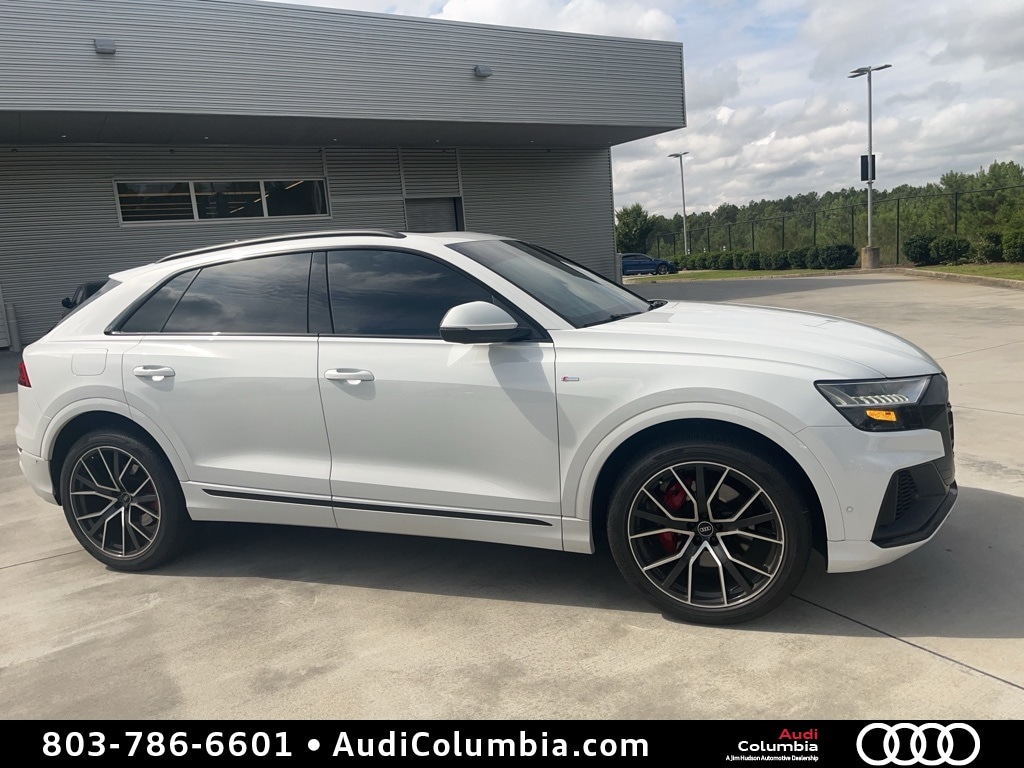 2021 Audi Q8 55 Premium
