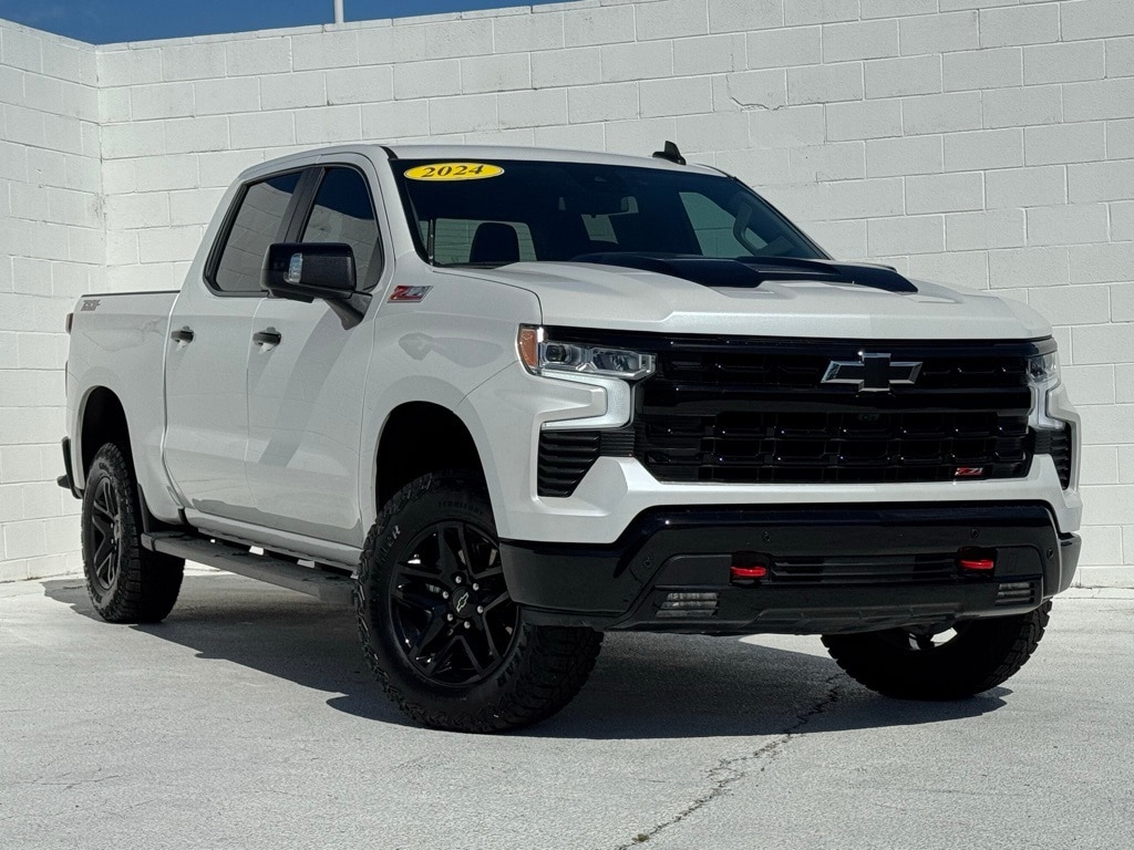 Used 2024 Chevrolet Silverado 1500 LT Trail Boss Truck Crew Cab