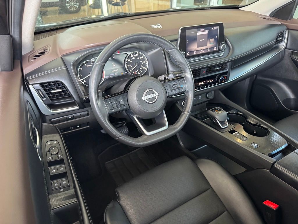 Used 2023 Nissan Rogue SV SUV