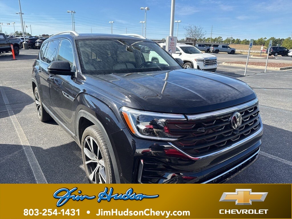 Used 2024 Volkswagen Atlas 2.0T SEL Premium R-Line SUV