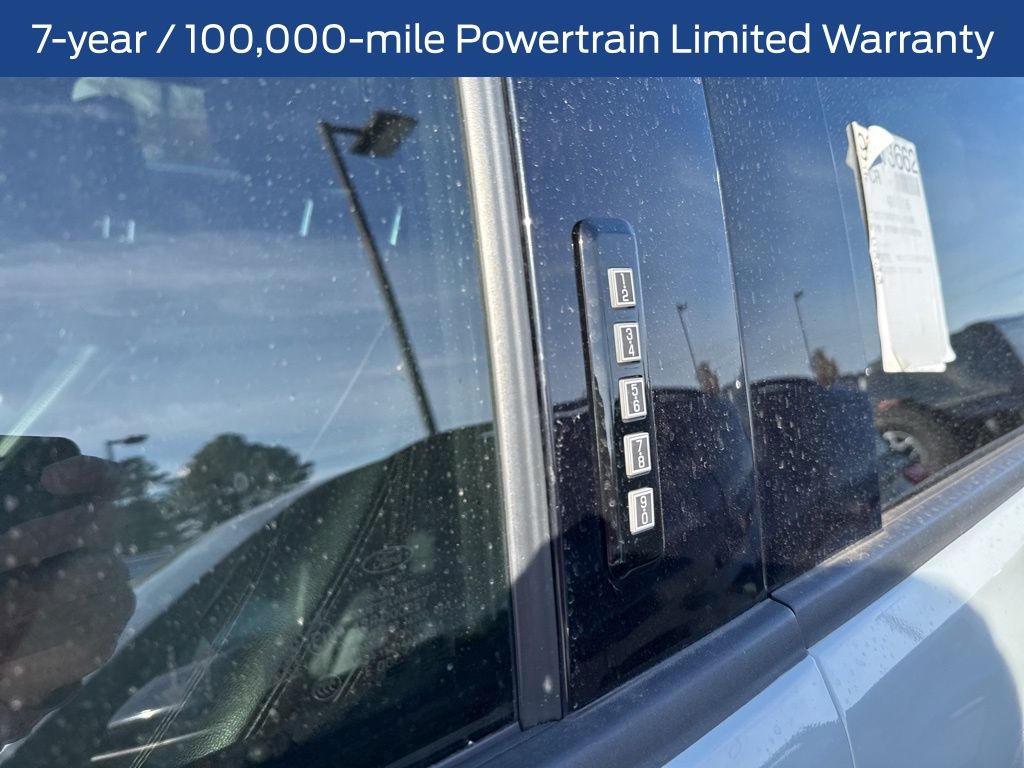 2023 Ford F-150 XLT photo 2