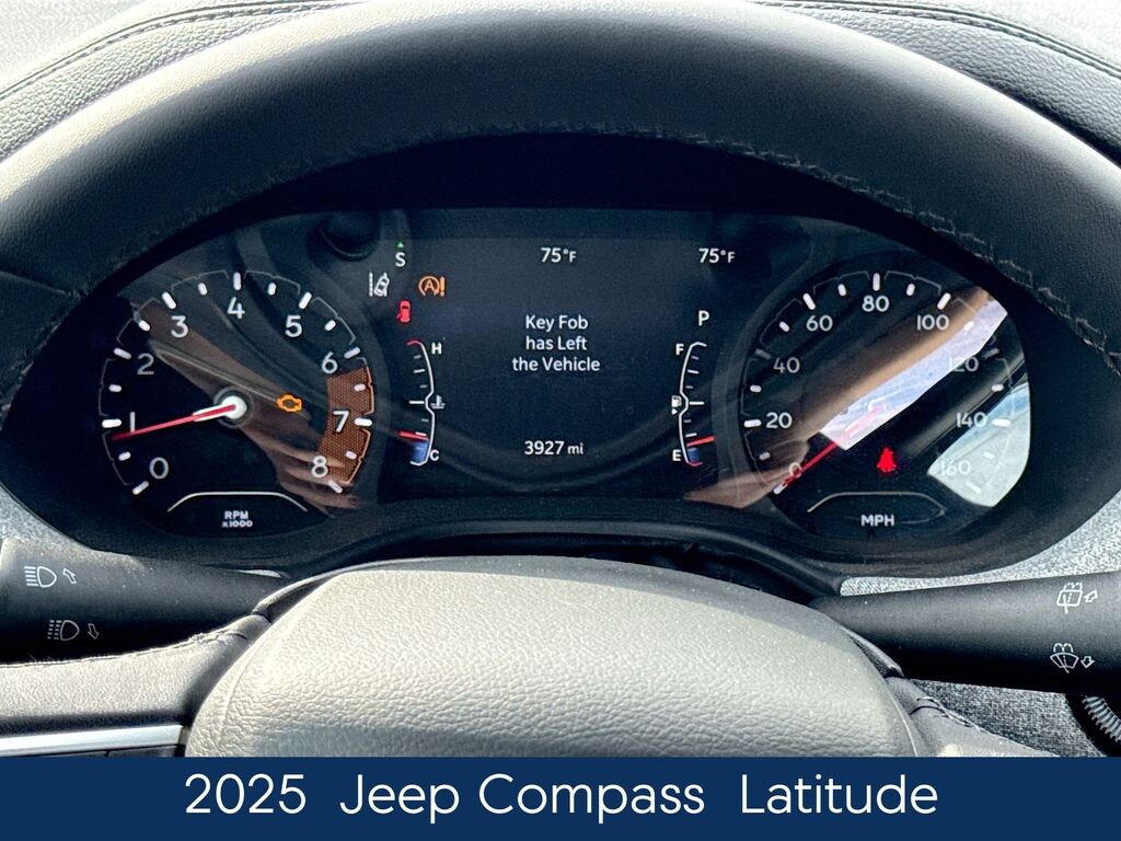 Used 2025 Jeep Compass Latitude SUV