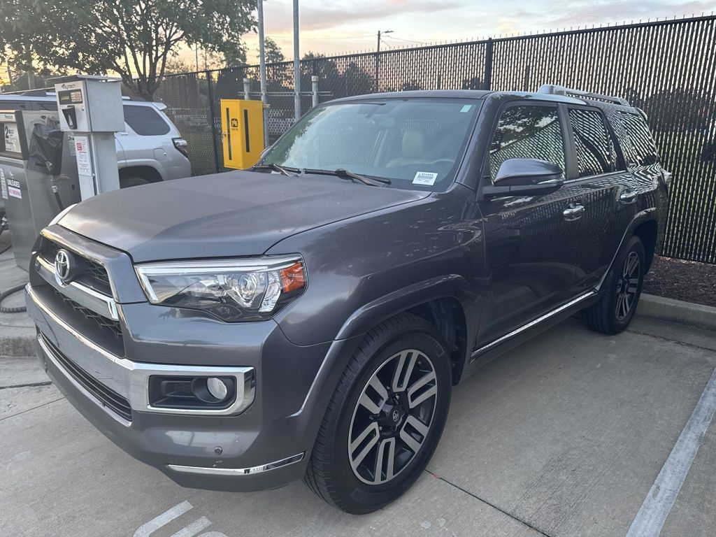 2017 Toyota 4Runner Limited photo 3