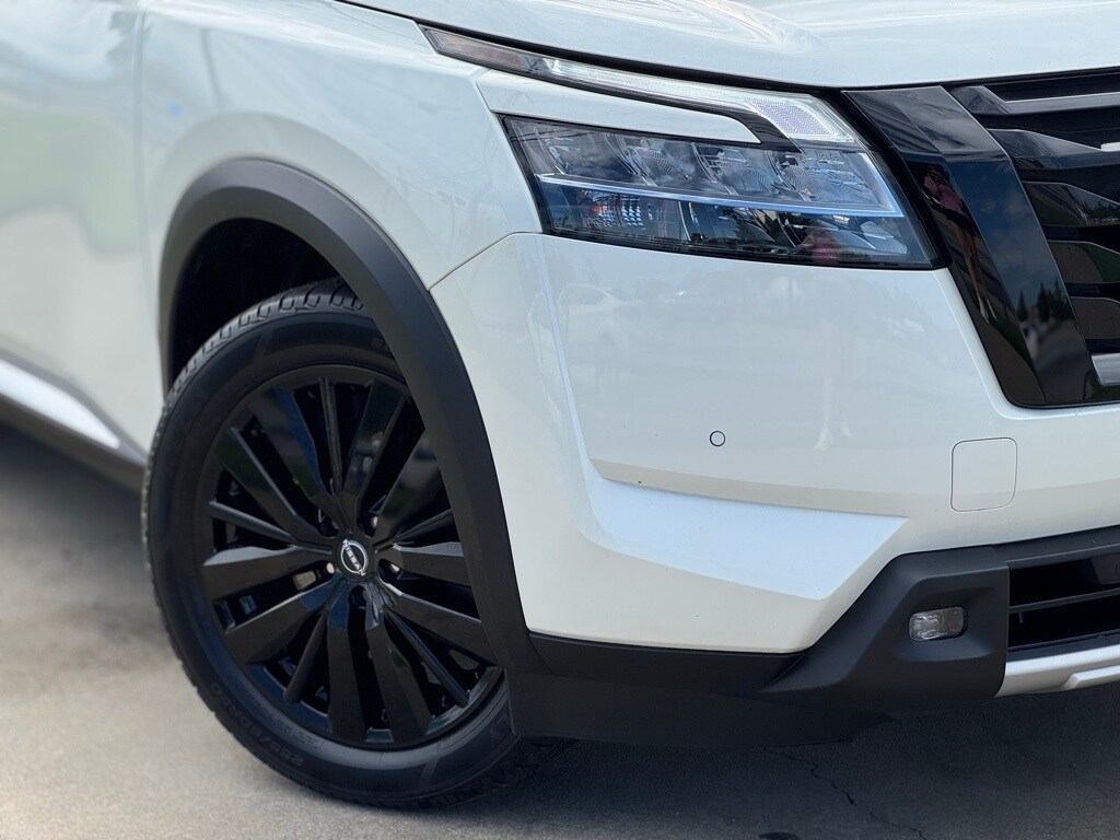 Used 2022 Nissan Pathfinder Platinum SUV