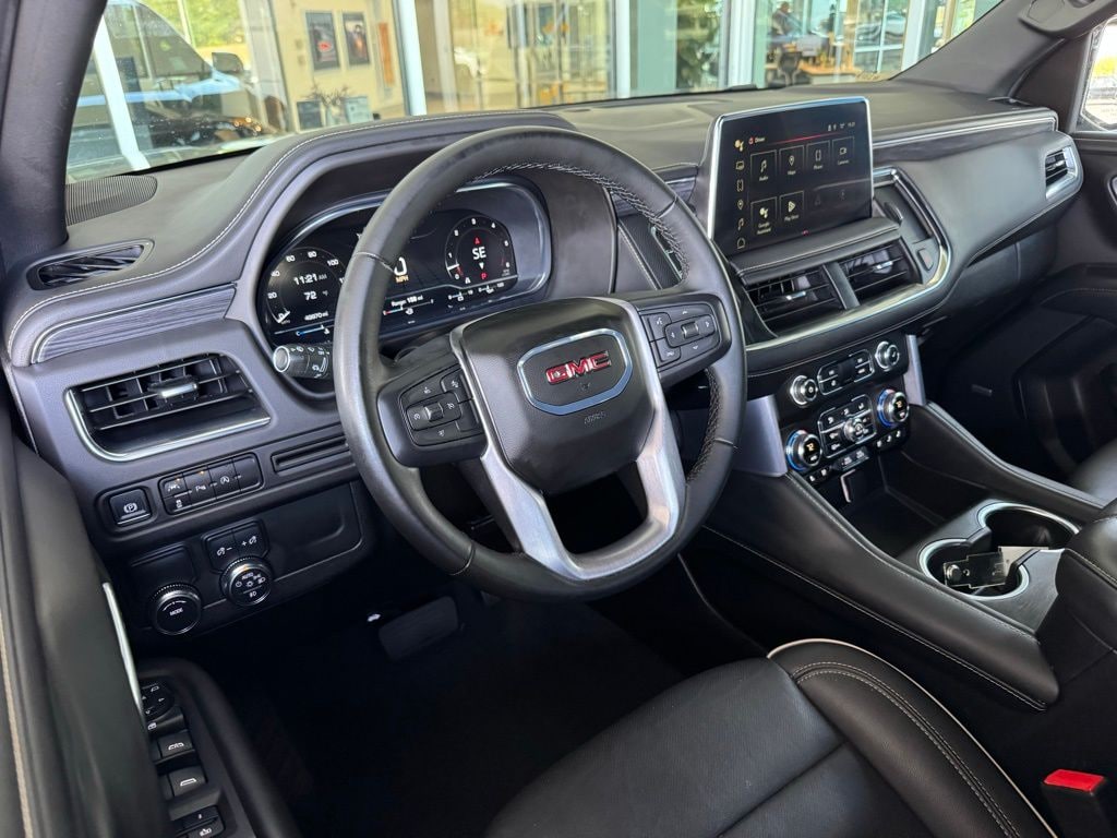 Used 2024 GMC Yukon SLT SUV