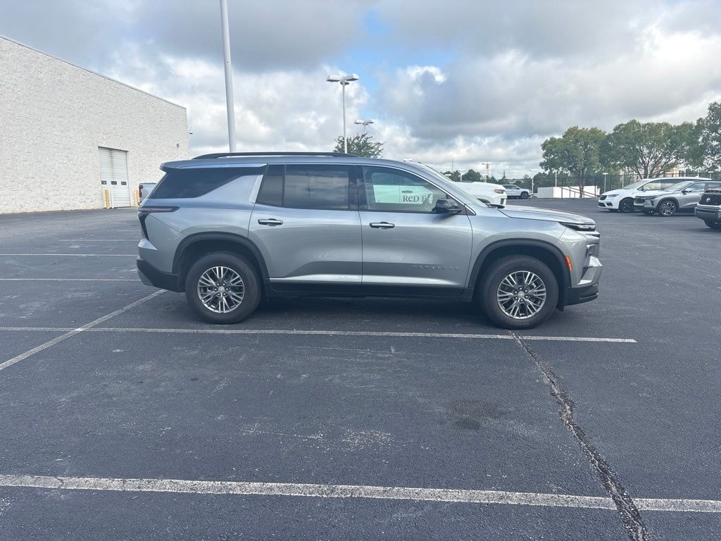 Used 2026 Chevrolet Traverse LT SUV