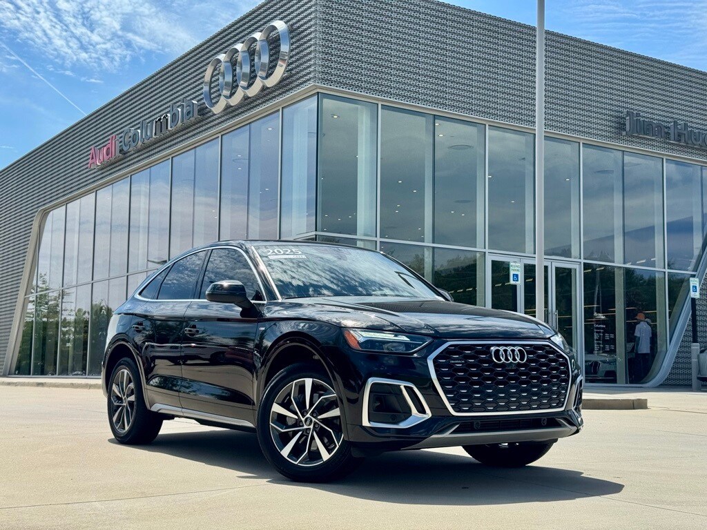2025 Audi Q5 Sportback 45 S line Premium Plus photo 2