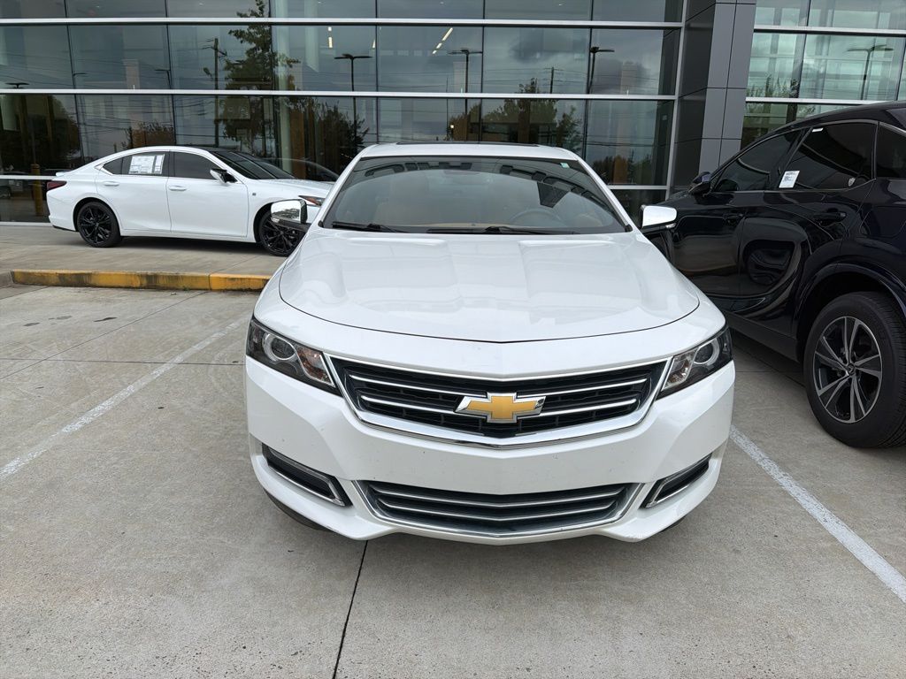 2015 Chevrolet Impala LTZ photo 2