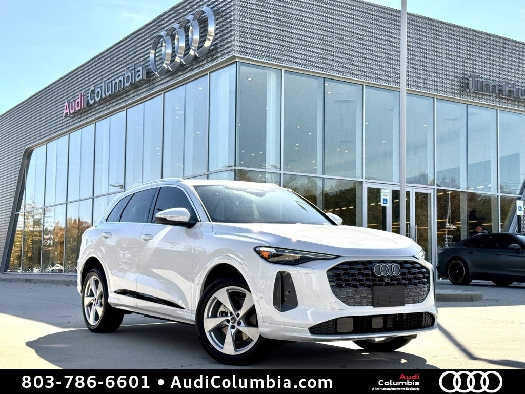 2025 Audi New Q5 Premium Plus's photo