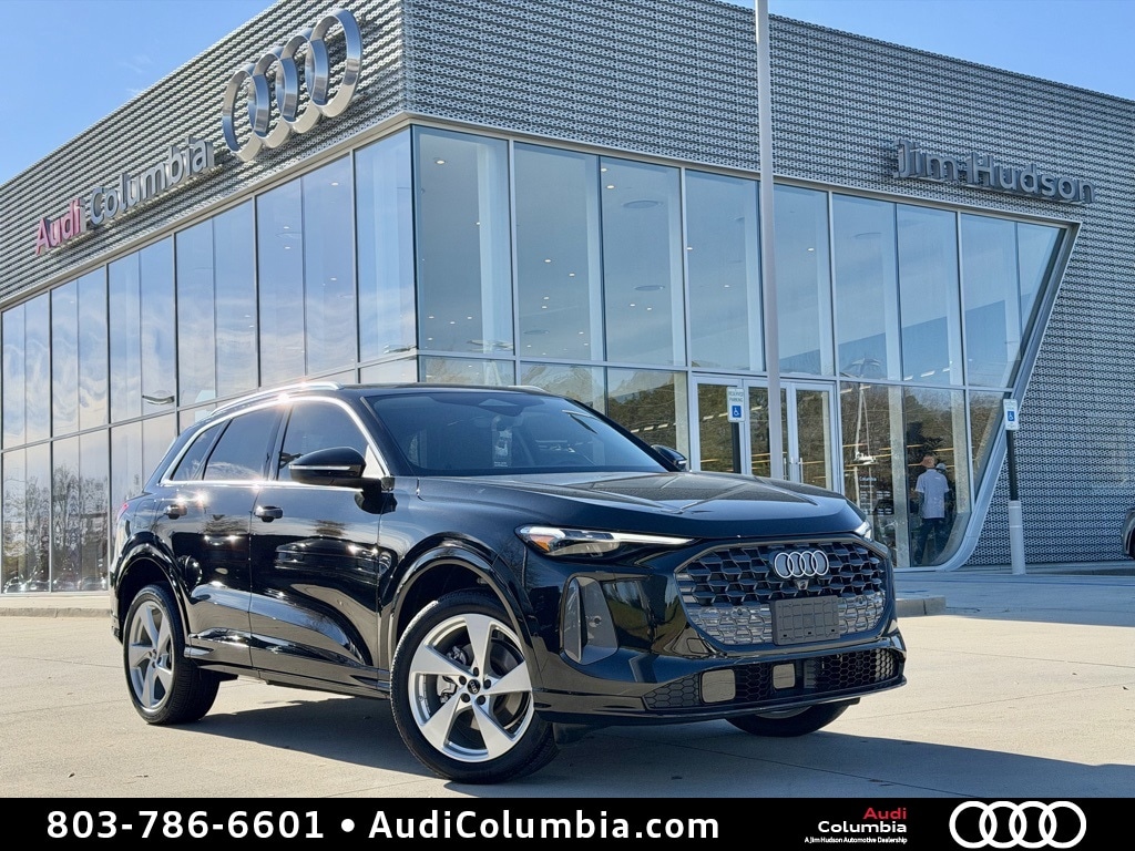 2025 Audi New Q5 Premium Plus's photo