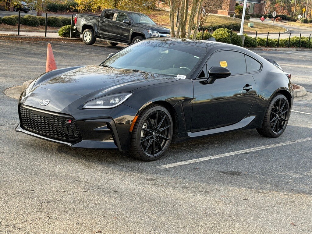 2023 Toyota GR86 Premium photo 4