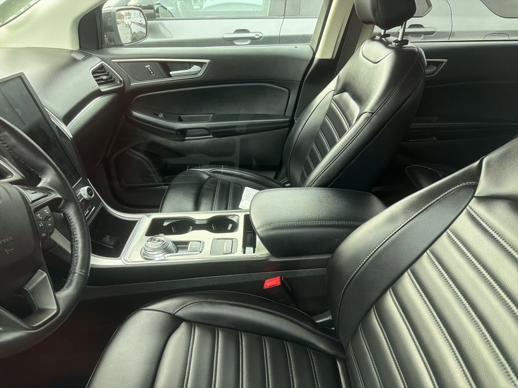 Certified 2022 Ford Edge SUV