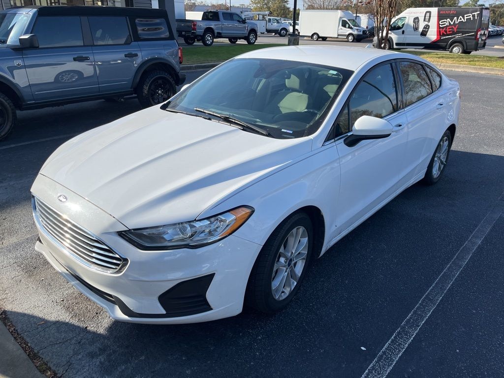 Certified 2020 Ford Fusion Hybrid SE Sedan