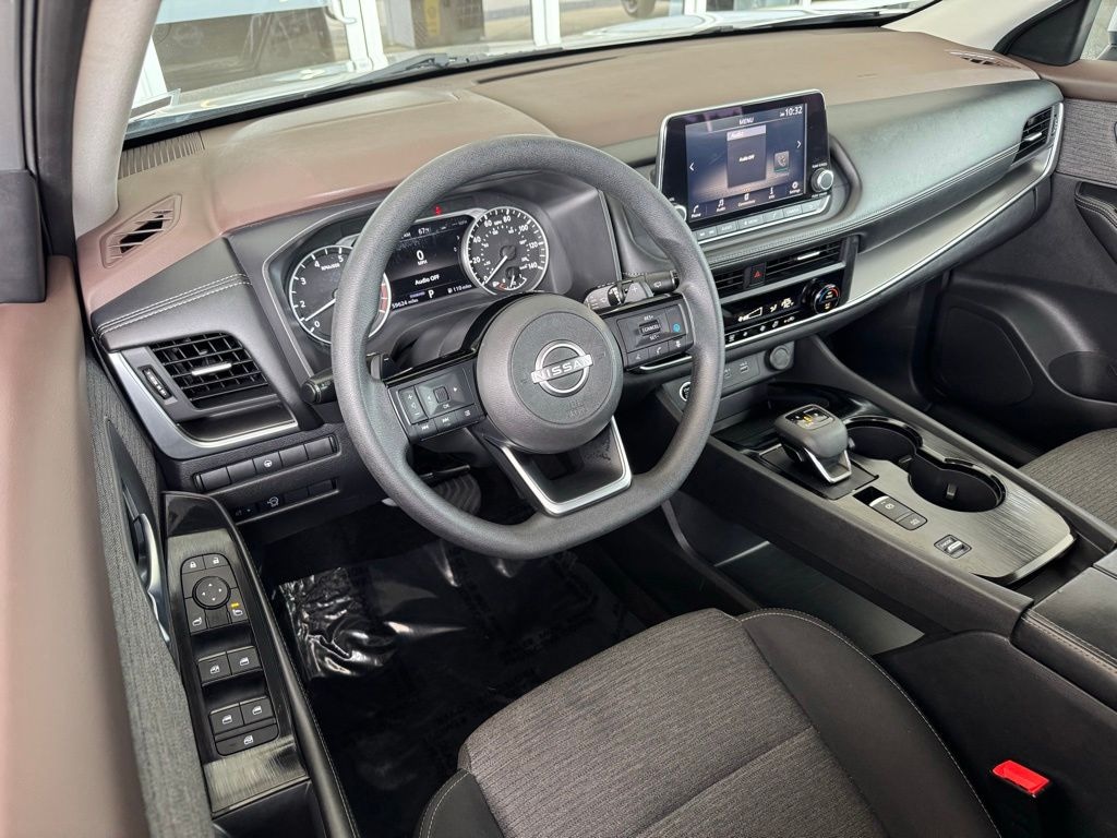 Used 2023 Nissan Rogue SV SUV