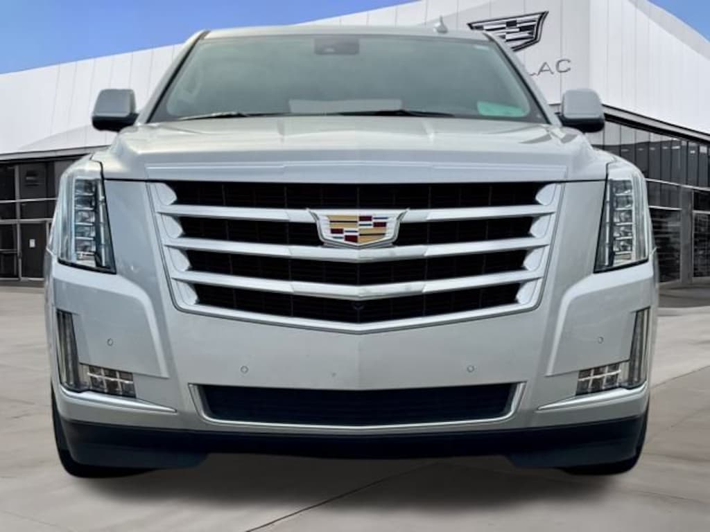 Used 2020 CADILLAC Escalade Luxury SUV