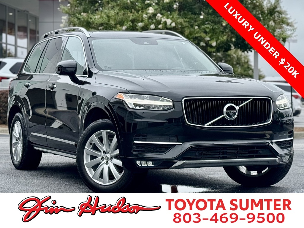 2017 Volvo XC90 T6 AWD Momentum
