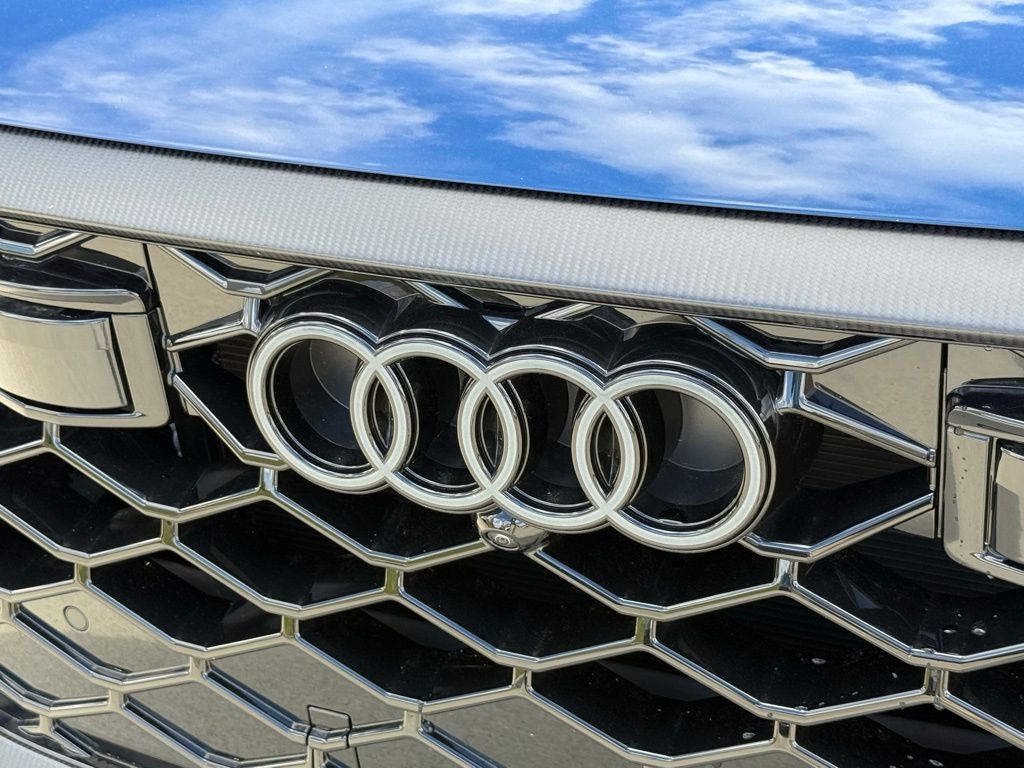2026 Audi RS Q8 Base - Photo 7