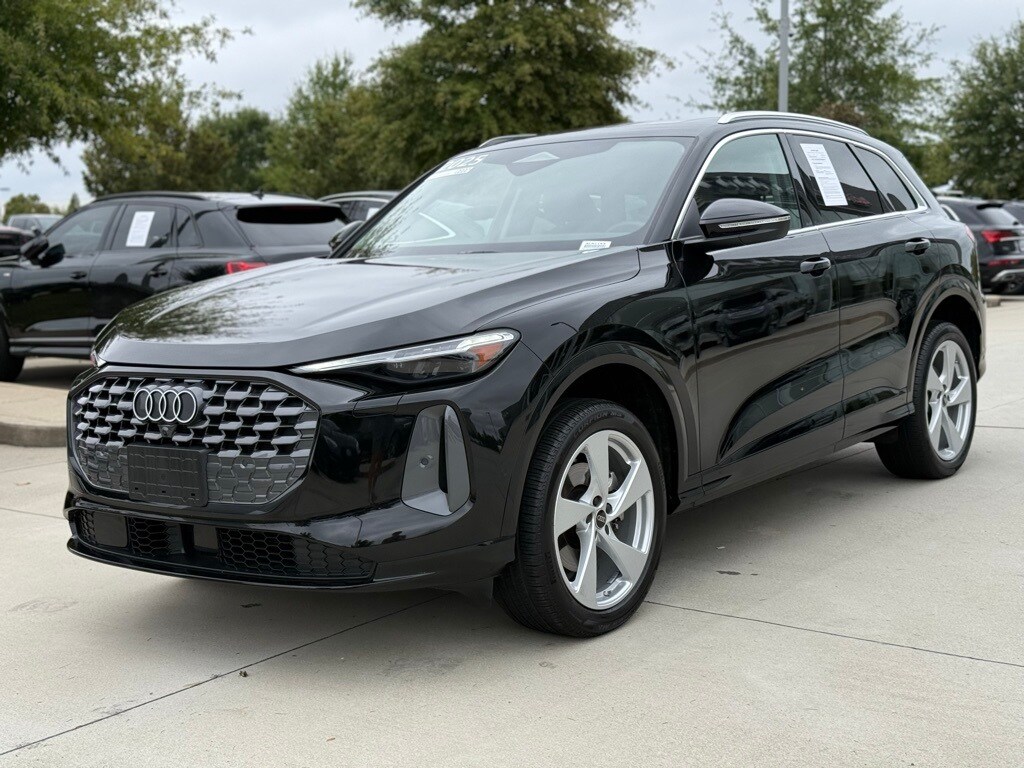 2025 Audi Q5 2.0T Premium Plus photo 4
