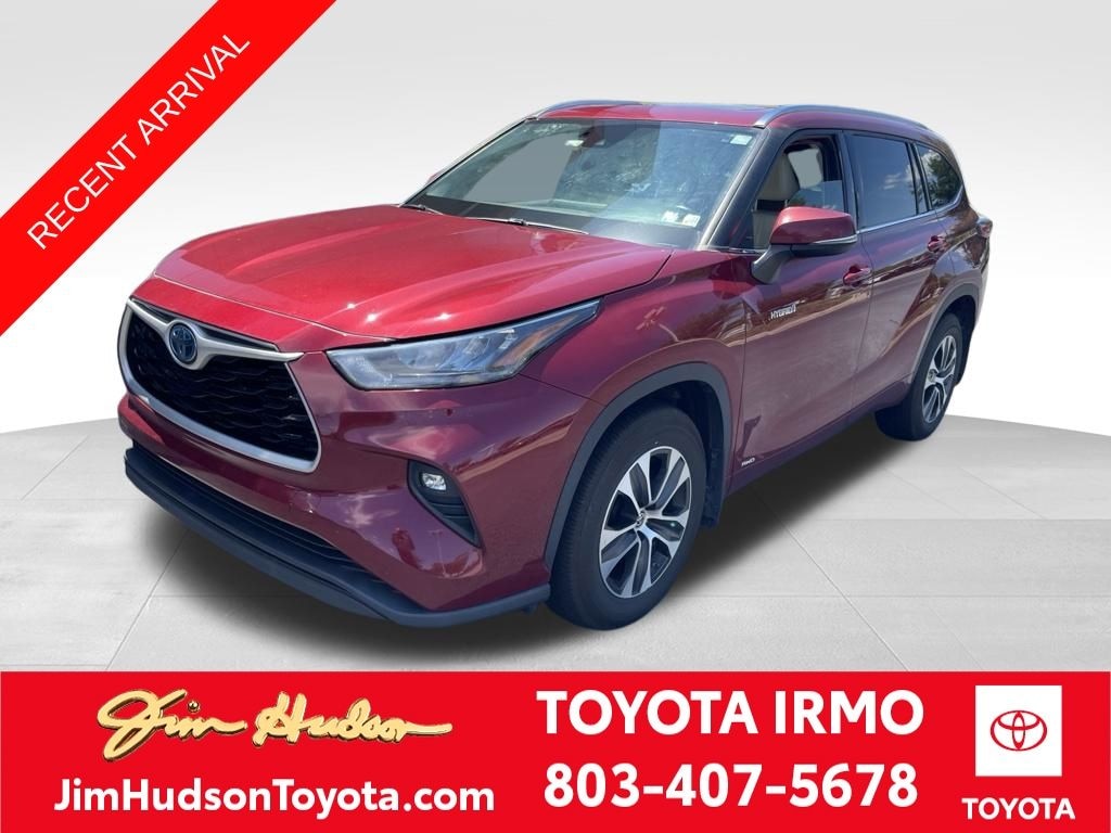 Used 2020 Toyota Highlander Hybrid XLE SUV