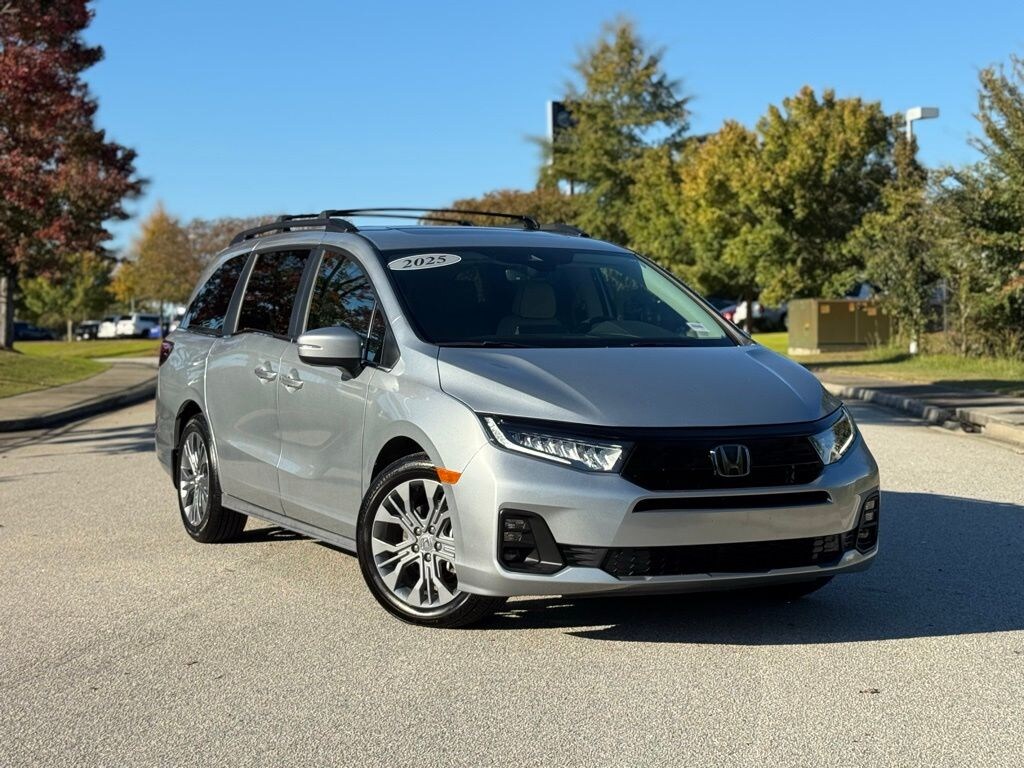 Used 2025 Honda Odyssey Touring Van