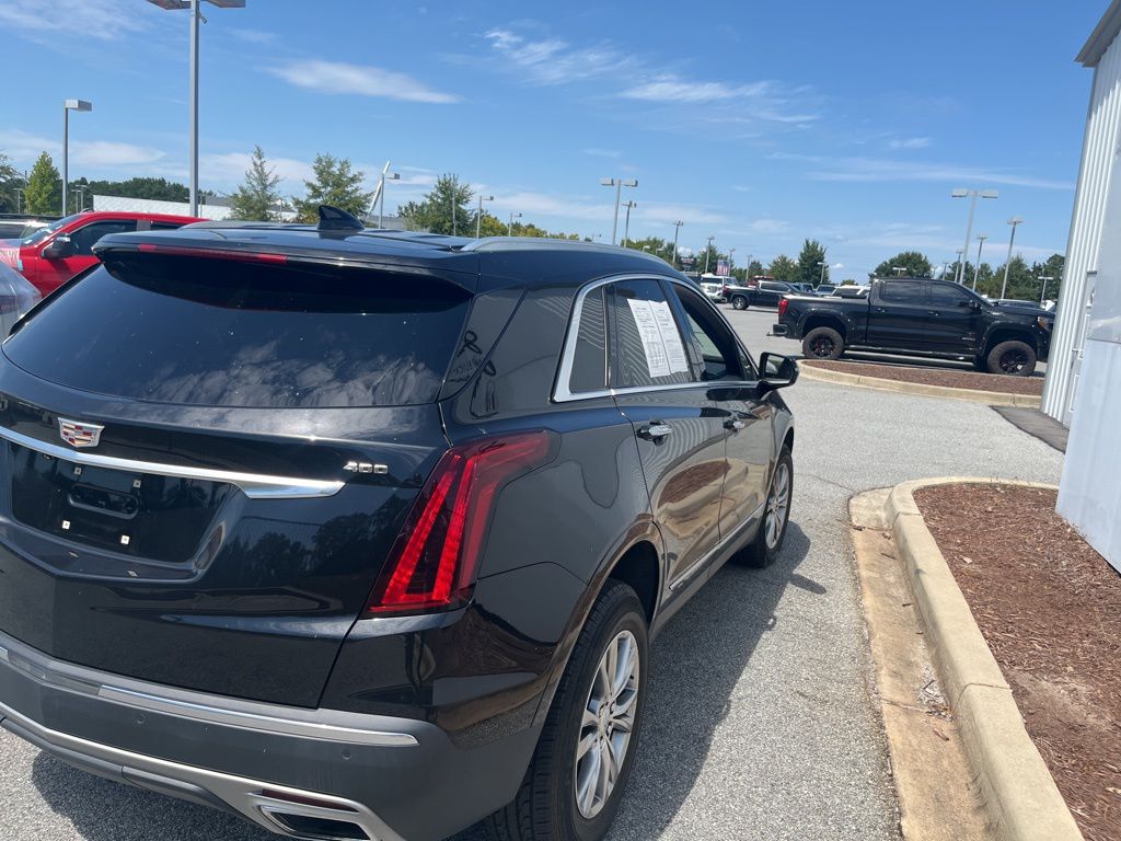 2022 Cadillac XT5 Premium Luxury photo 3