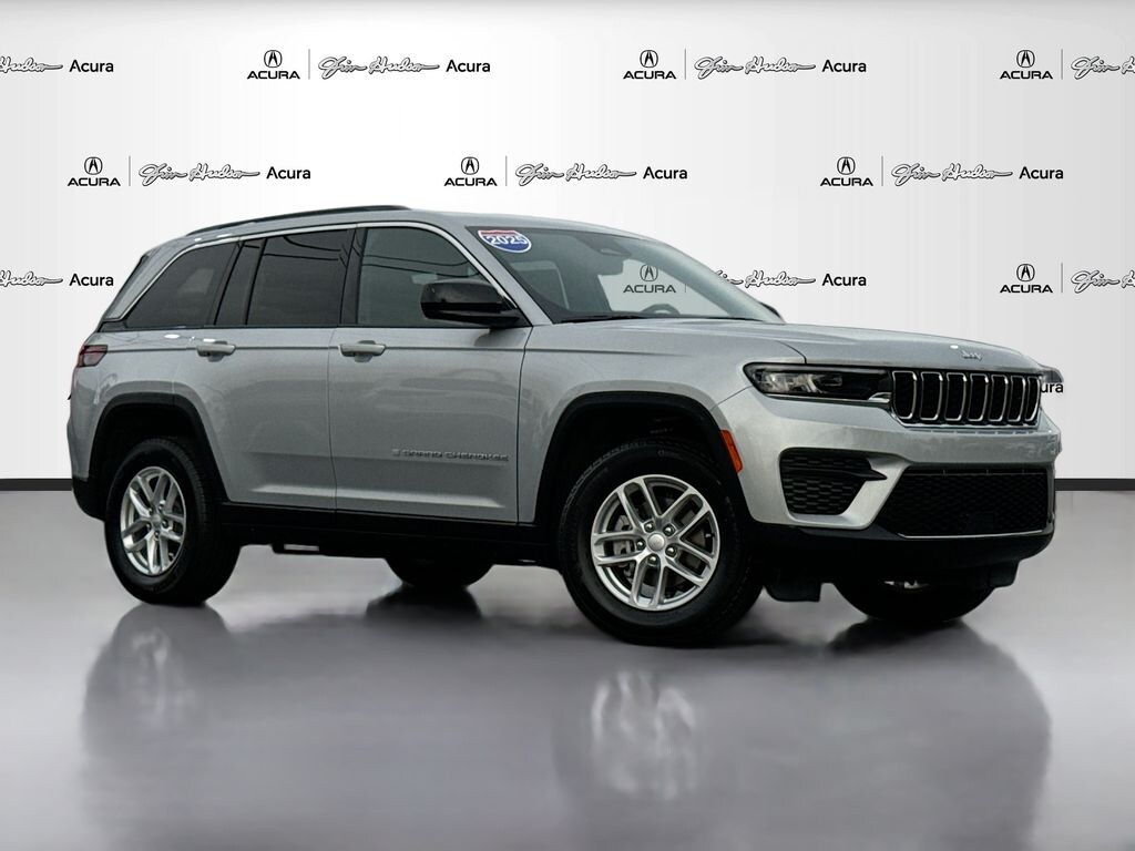 Used 2025 Jeep Grand Cherokee Laredo SUV