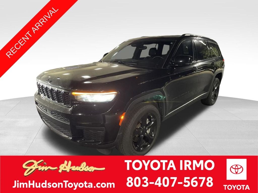 Used 2022 Jeep New Grand Cherokee Laredo SUV