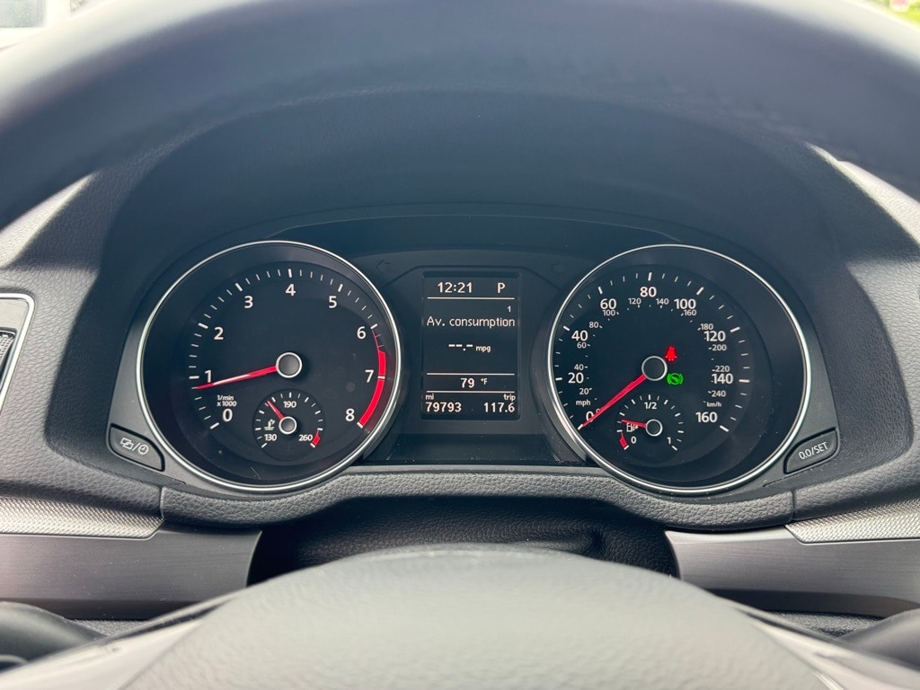 Used 2016 Volkswagen Passat R-Line with VIN 1VWAT7A30GC031946 for sale in Columbia, SC