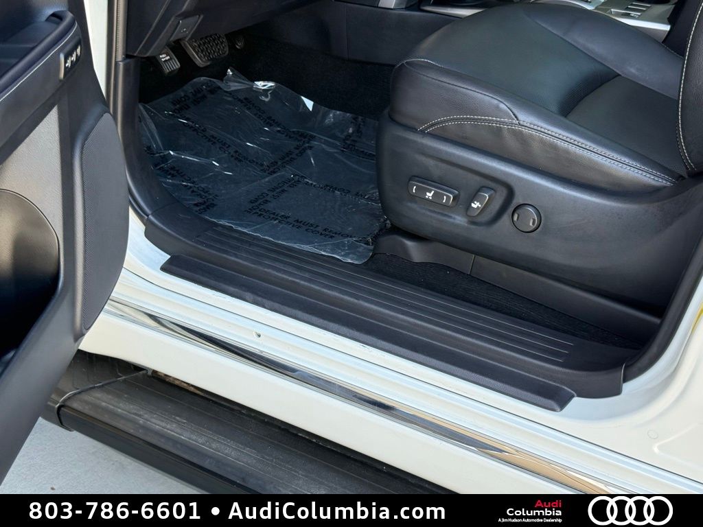 2023 Toyota 4Runner Limited - Photo 21