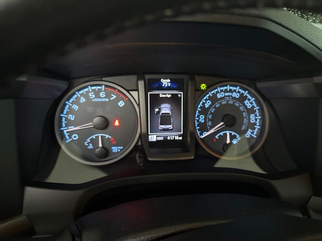 Used 2016 Toyota Tacoma TRD Off Road V6 Truck Access Cab