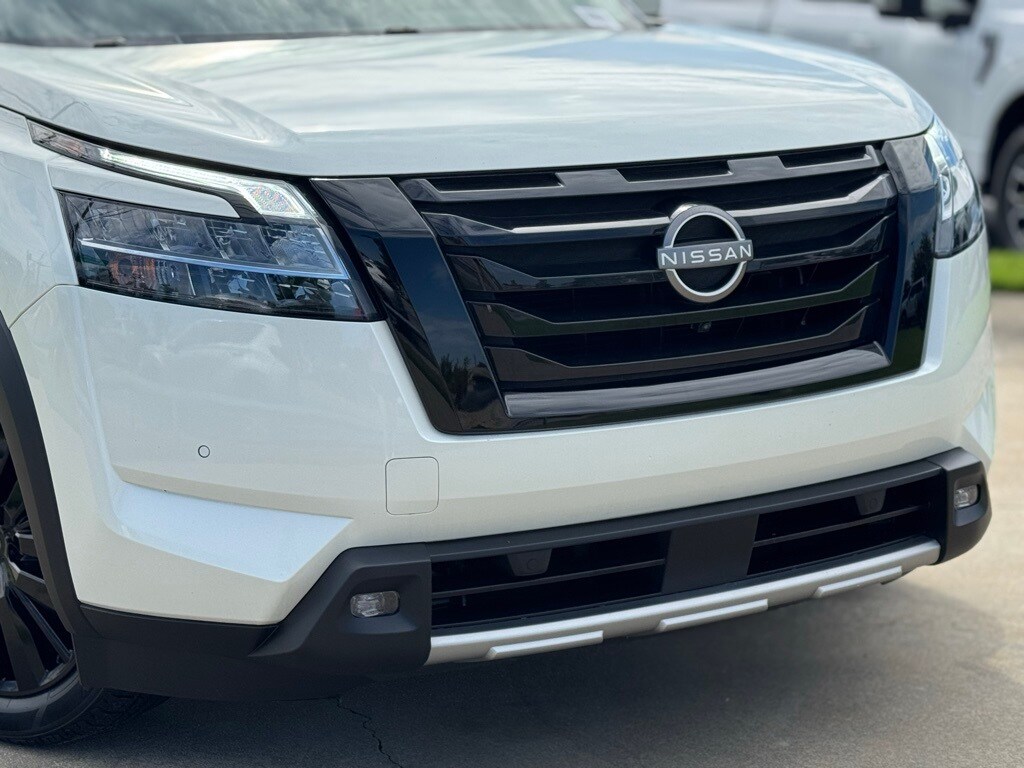 Used 2022 Nissan Pathfinder Platinum SUV