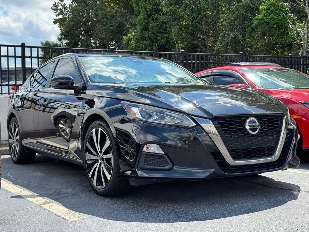 Used 2021 Nissan Altima 2.5 SR Sedan