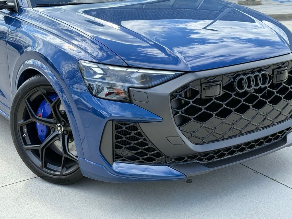2026 Audi RS Q8 Base - Photo 6