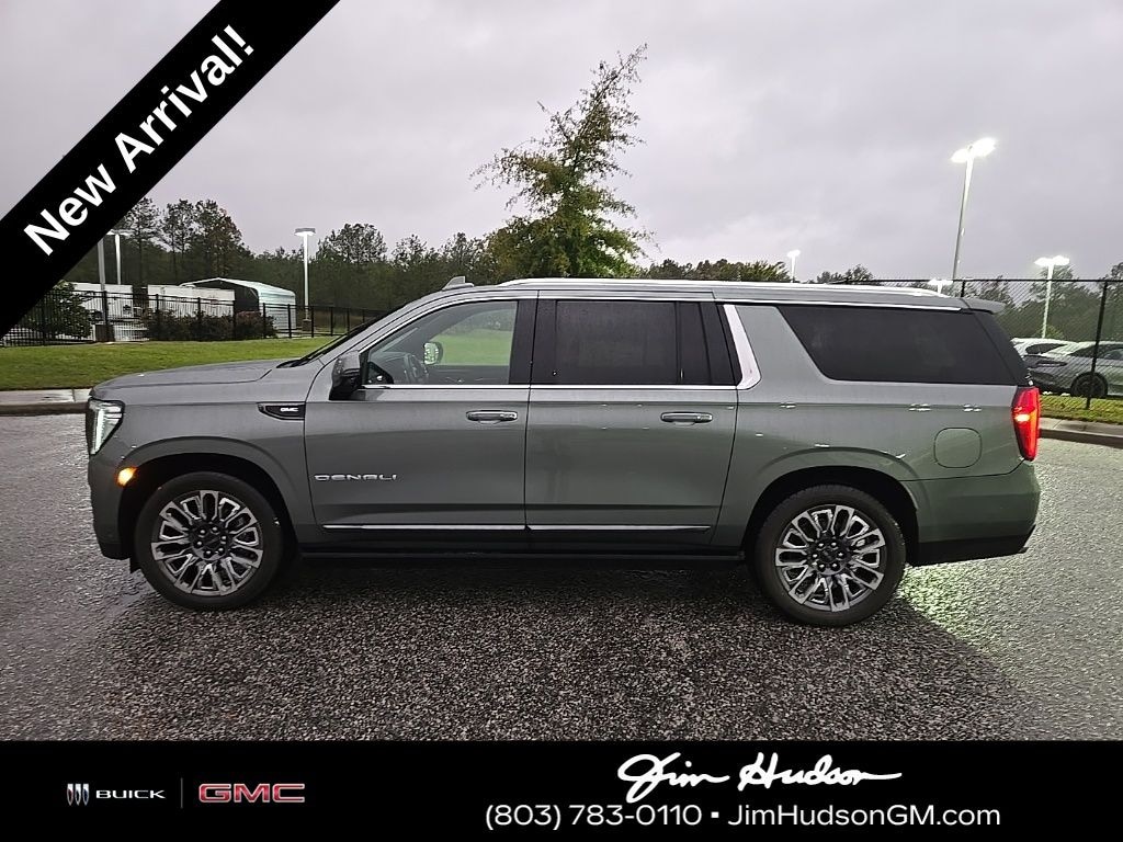 Used 2023 GMC Yukon XL Denali Ultimate SUV