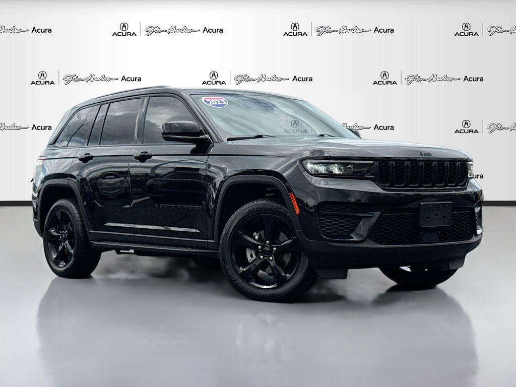 2023 Jeep Grand Cherokee Laredo